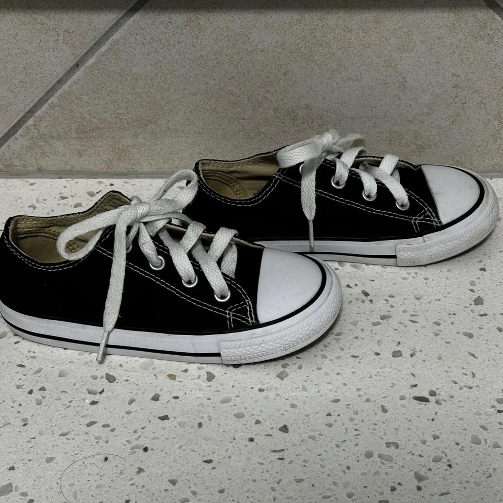 Boys Converse All Stars Sneakers